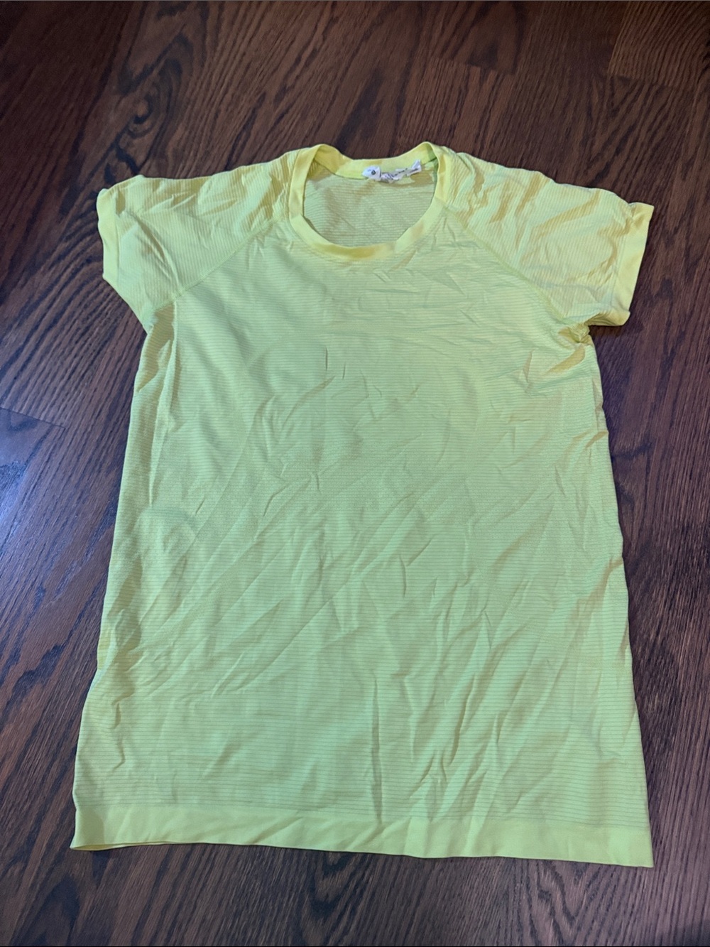 lululemon athletica Yellow Short Sleeve Tee